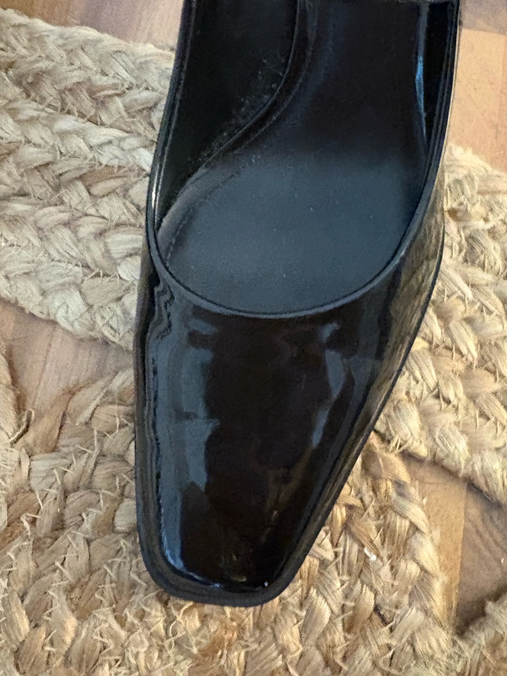 ZARA Black Patent Mary Jane Heels - Picture 4 of 9